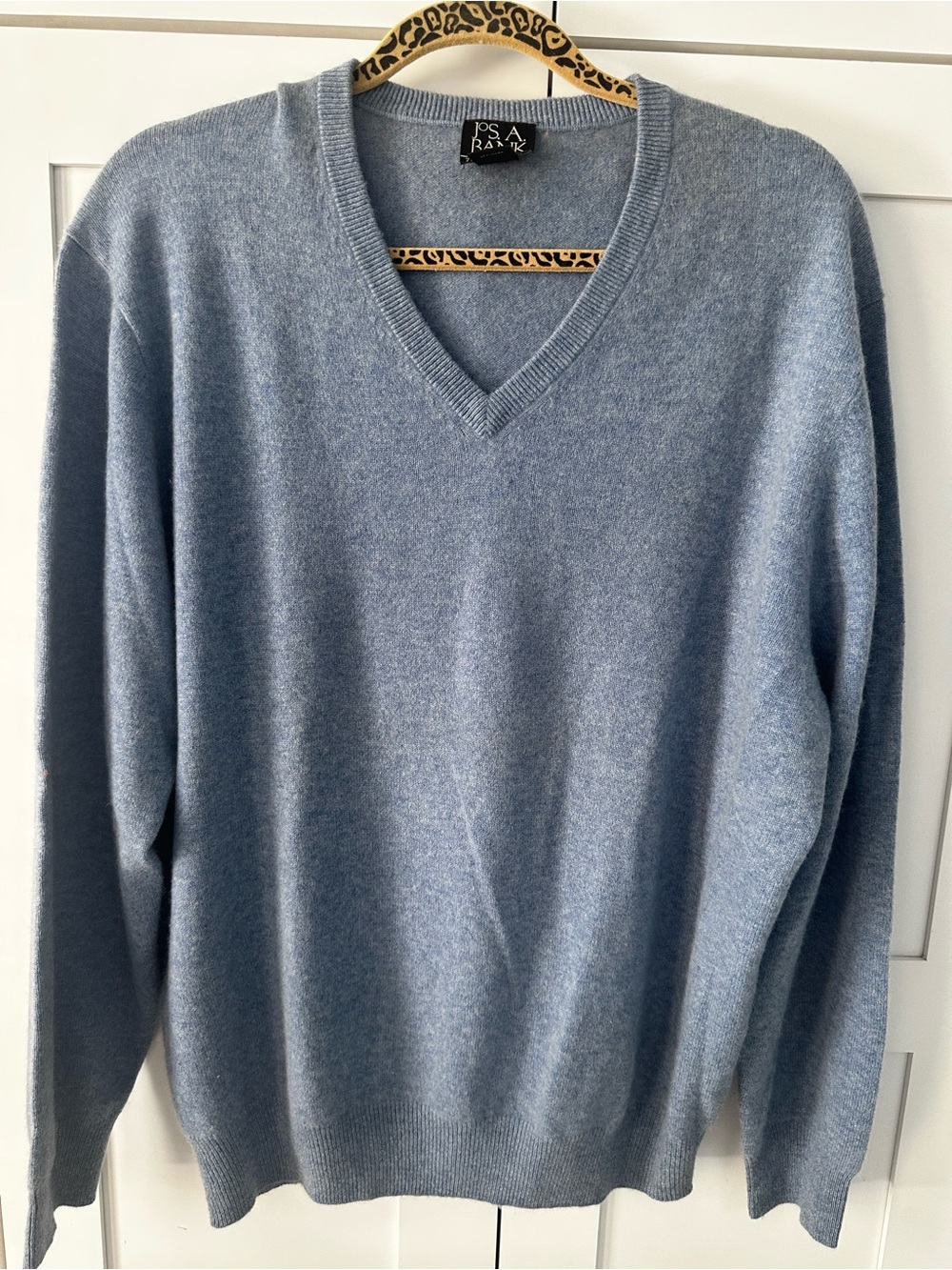 Jos. A. Bank Men's Dusty Blue V-Neck Sweater